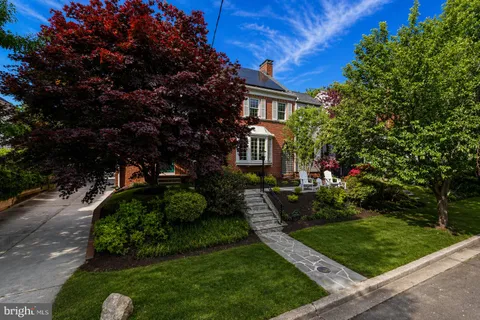 $1,975,000 | 4507 Verplanck Place Northwest, Washington, DC 20016