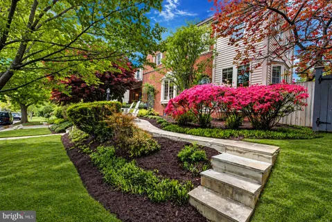 $1,975,000 | 4507 Verplanck Place Northwest, Washington, DC 20016