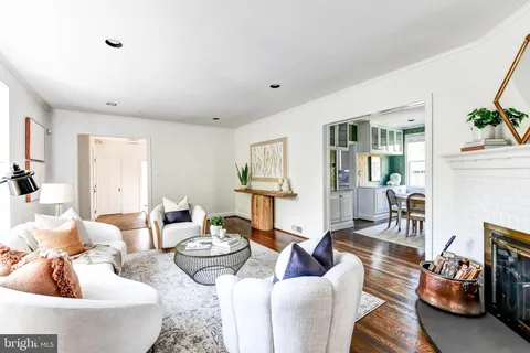 $1,975,000 | 4507 Verplanck Place Northwest, Washington, DC 20016