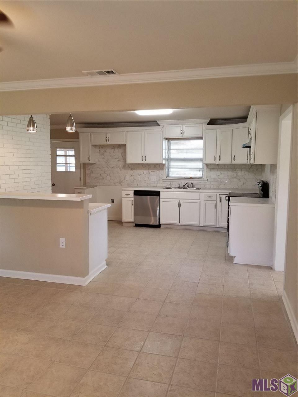 8269 Greenwell Springs Road Baton Rouge, LA 70814 - Photo 3 of 13 Gallery Image 3