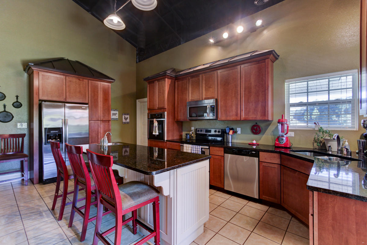 1821 Lynn Road Philadelphia, TN 37846 - Photo 13 of 38 + Perceptions (9)