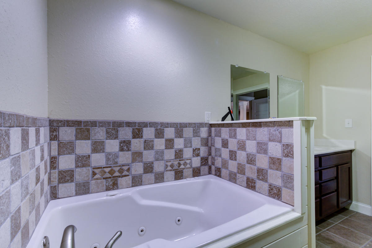 1821 Lynn Road Philadelphia, TN 37846 - Photo 19 of 38 + Perceptions (15)