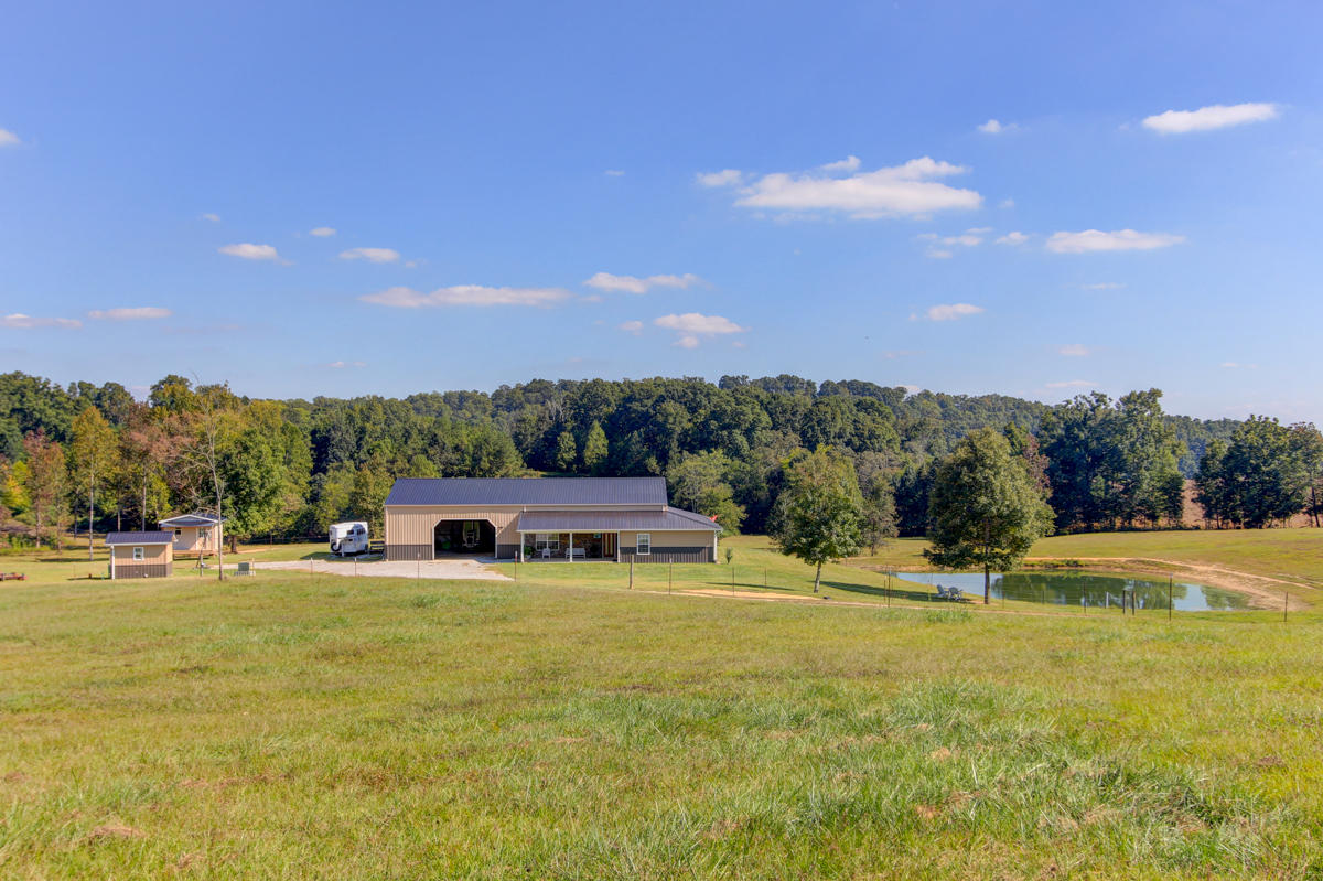 1821 Lynn Road Philadelphia, TN 37846 - Photo 4 of 38 + Perceptions (1)