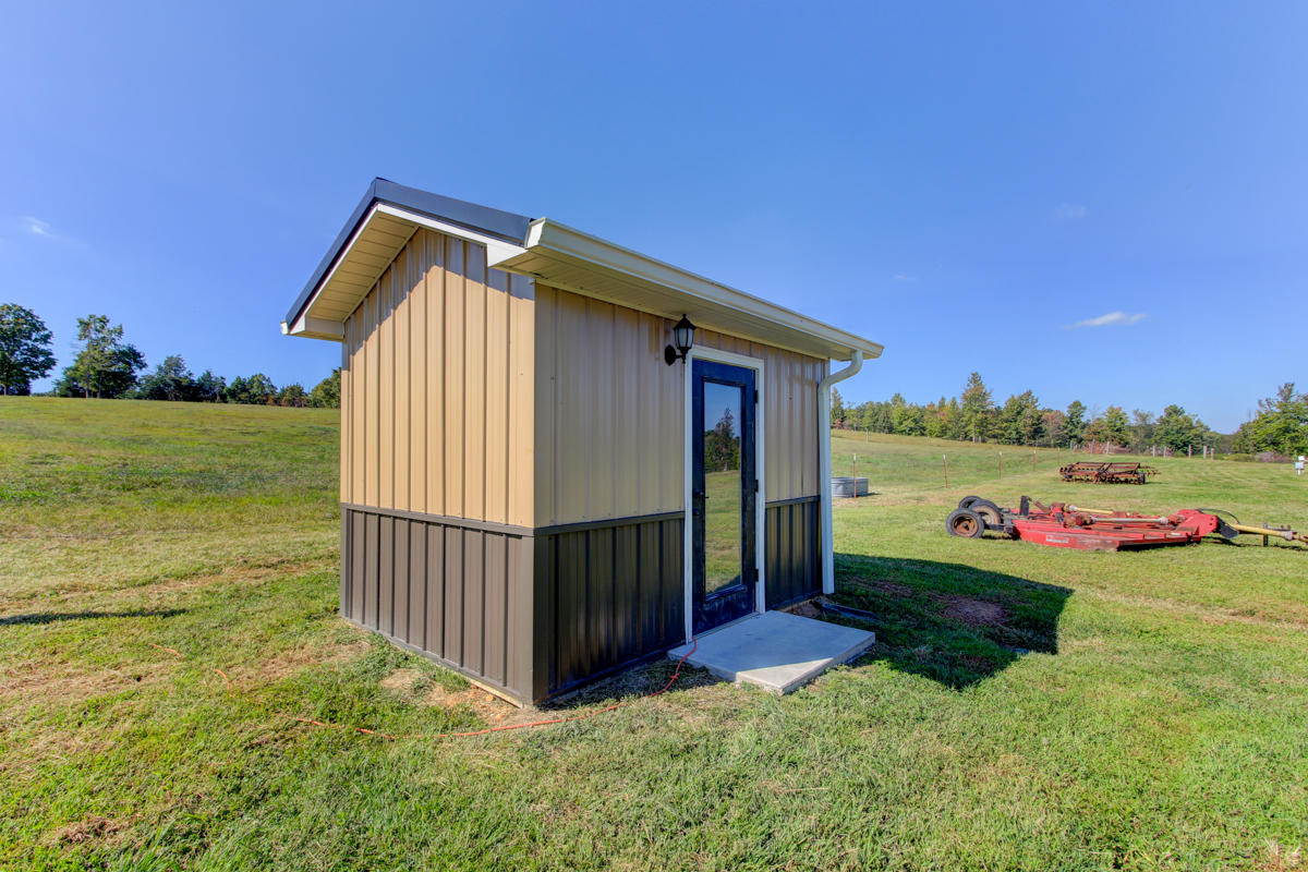 1821 Lynn Road Philadelphia, TN 37846 - Photo 33 of 38 + Perceptions (29)