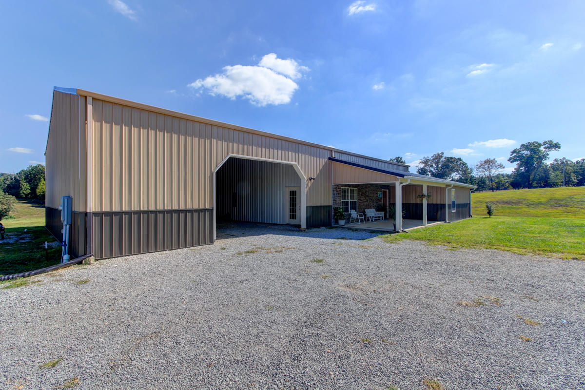 1821 Lynn Road Philadelphia, TN 37846 - Photo 5 of 38 + Perceptions (2)