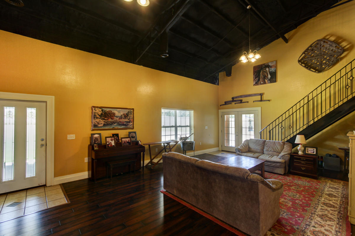1821 Lynn Road Philadelphia, TN 37846 - Photo 9 of 38 + Perceptions (21)