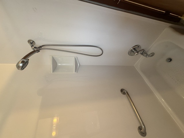 7042 Pershing Road Berwyn, IL 60402 - Photo 5 of 24