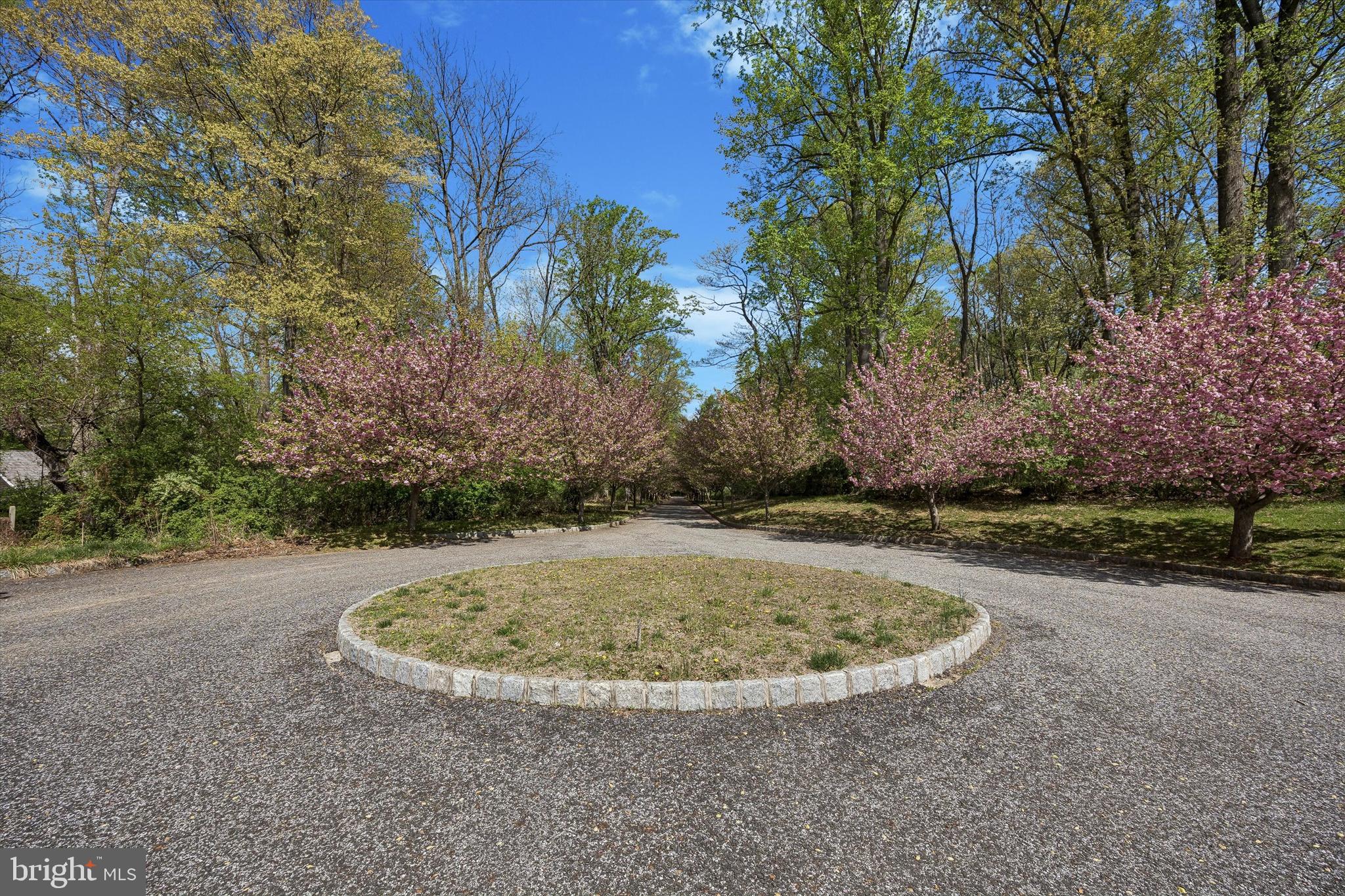 3882 Gradyville Road Newtown Square, PA 19073 - Photo 10 of 12