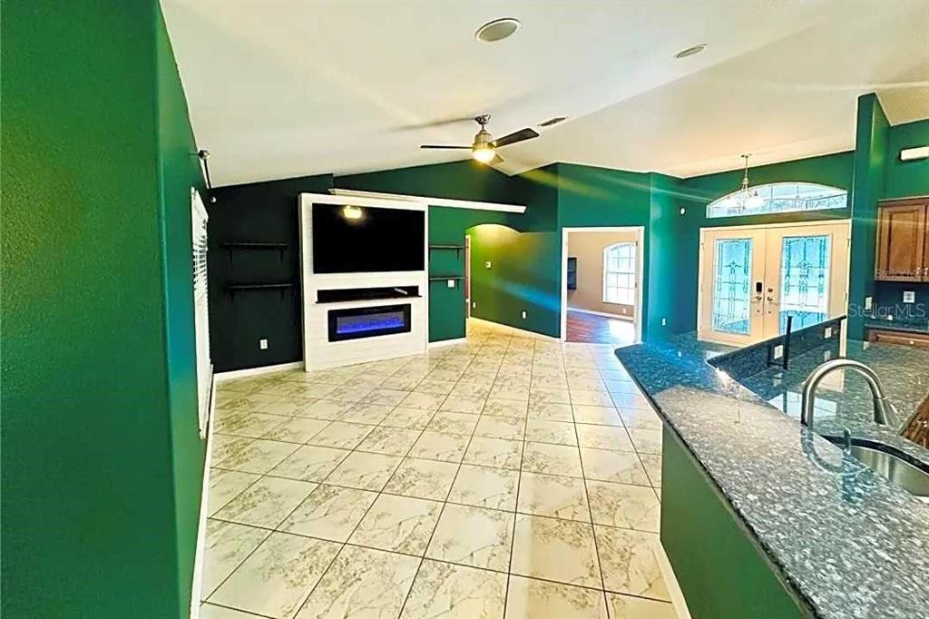 18236 Macek Road Weeki Wachee, FL 34614 - Photo 6 of 29