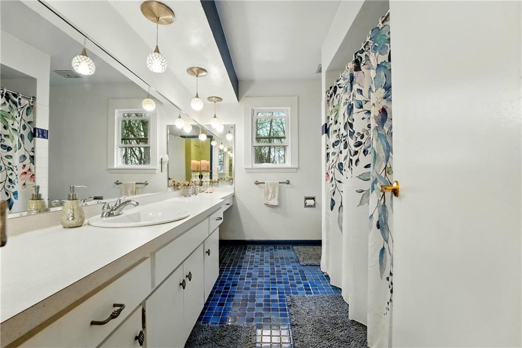 4255 Ivanhoe Road Sharpsville, PA 16150 - Photo 13 of 25 Gallery Image 13