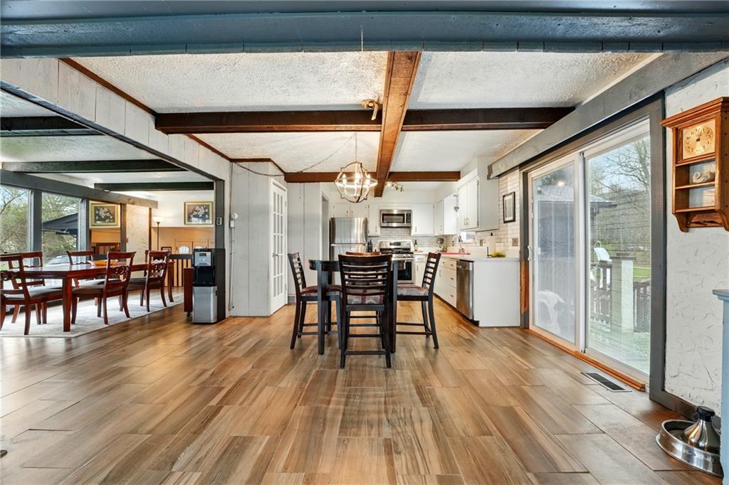 4255 Ivanhoe Road Sharpsville, PA 16150 - Photo 9 of 25 Gallery Image 9