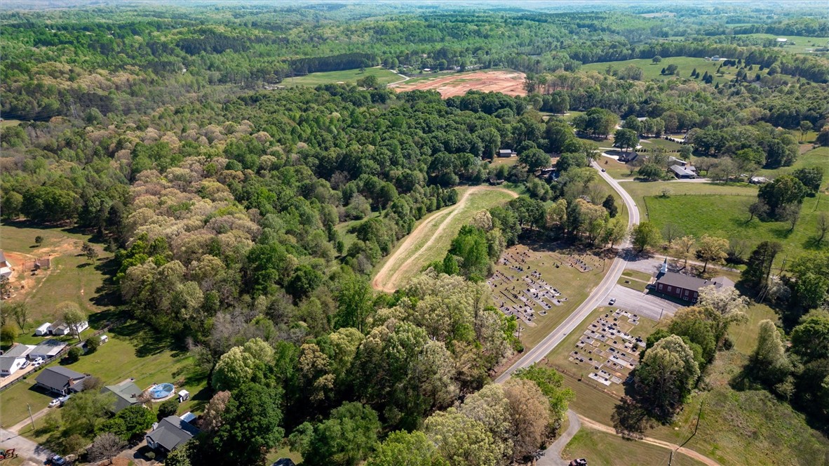 431 Zion Church Road Easley, SC 29642 - Photo 7 of 13 Gallery Image 7