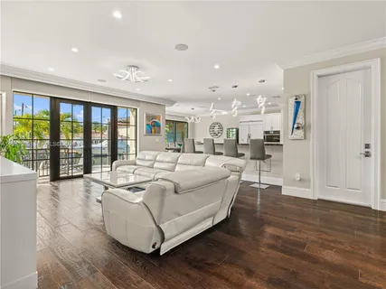 $2,975,000 | 2512 Southeast 9th Street, Pompano Beach, FL 33062