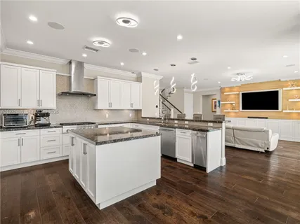 $2,975,000 | 2512 Southeast 9th Street, Pompano Beach, FL 33062