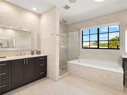 $2,975,000 | 2512 Southeast 9th Street, Pompano Beach, FL 33062