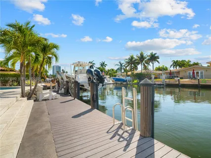 $2,975,000 | 2512 Southeast 9th Street, Pompano Beach, FL 33062