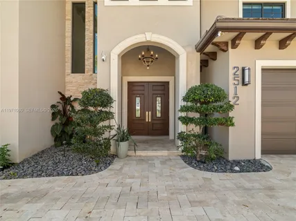 $2,975,000 | 2512 Southeast 9th Street, Pompano Beach, FL 33062