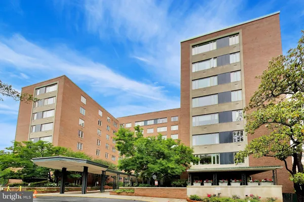 $389,900 | 4301 Massachusetts Avenue Northwest, Unit 5014, Washington, DC 20016