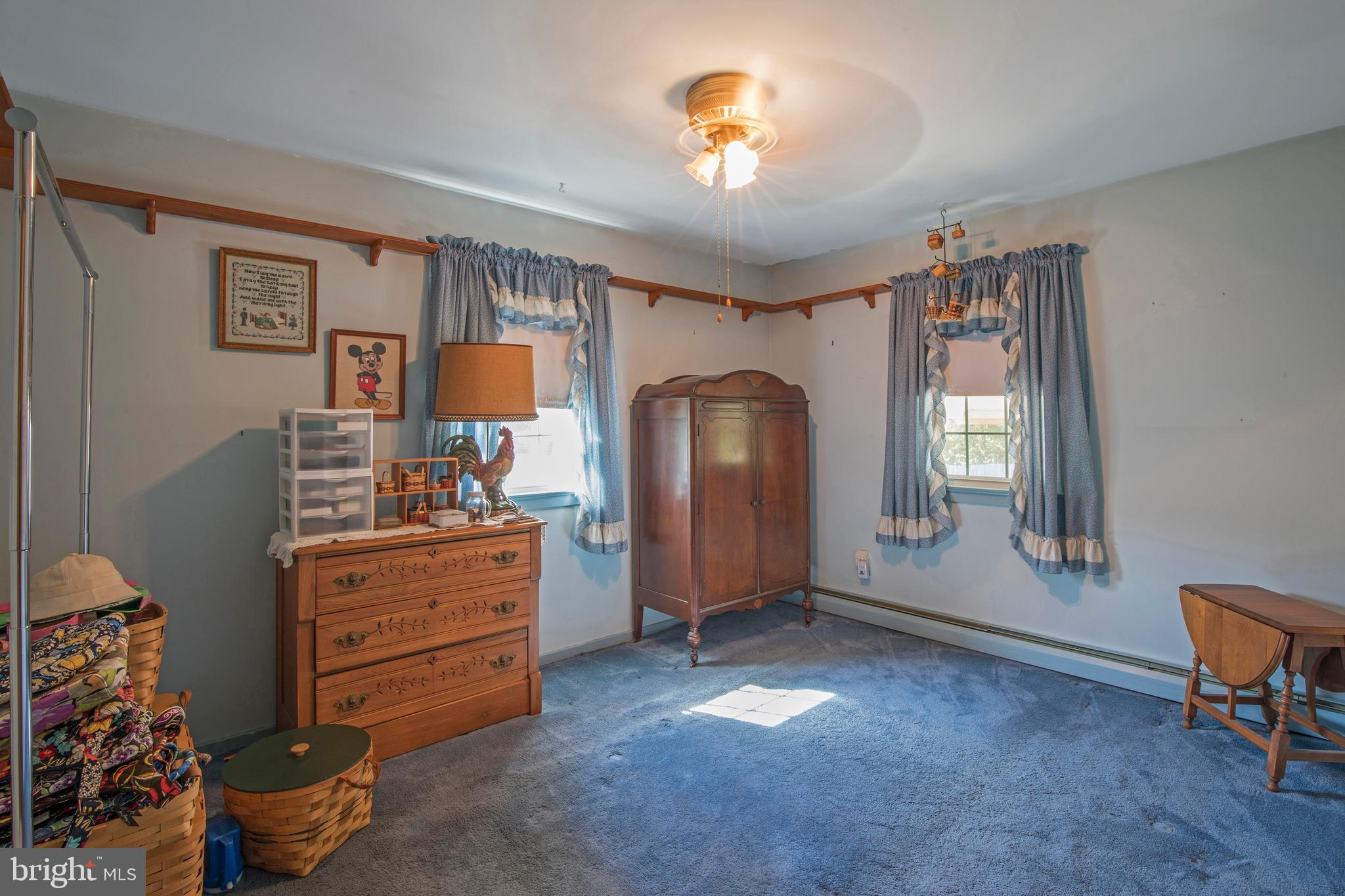 239 Crestview Road Hatboro, PA 19040 - Photo 11 of 16 Bedroom #3