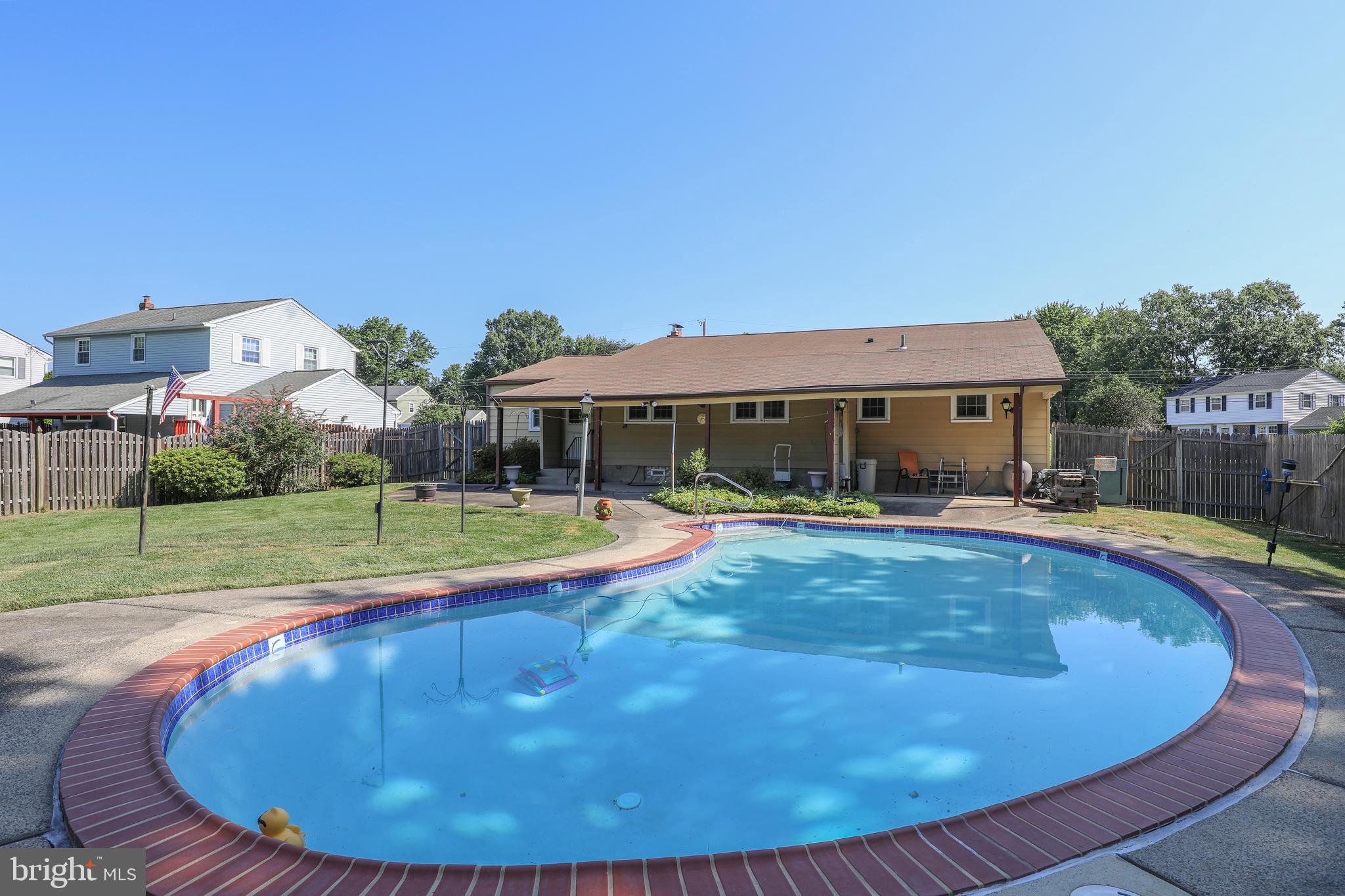 239 Crestview Road Hatboro, PA 19040 - Photo 14 of 16 Pool