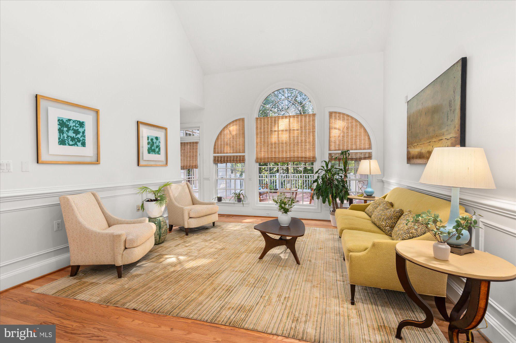 950 Spencer Road McLean, VA 22102 - Photo 7 of 53