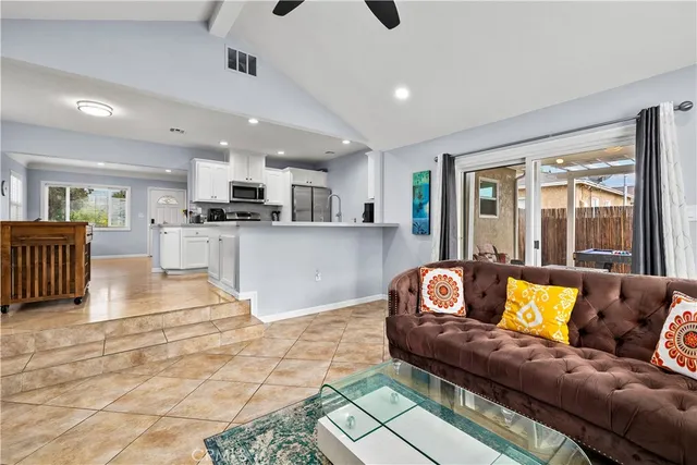 $4,200 | 6165 Autry Avenue, Lakewood, CA 90712