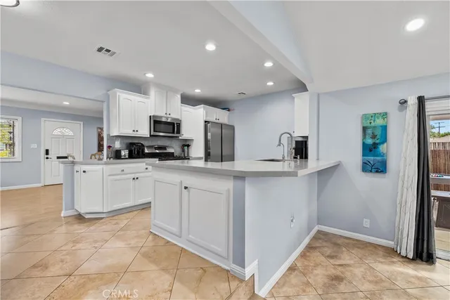 $4,200 | 6165 Autry Avenue, Lakewood, CA 90712