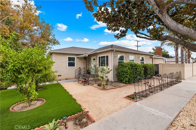 $4,200 | 6165 Autry Avenue, Lakewood, CA 90712