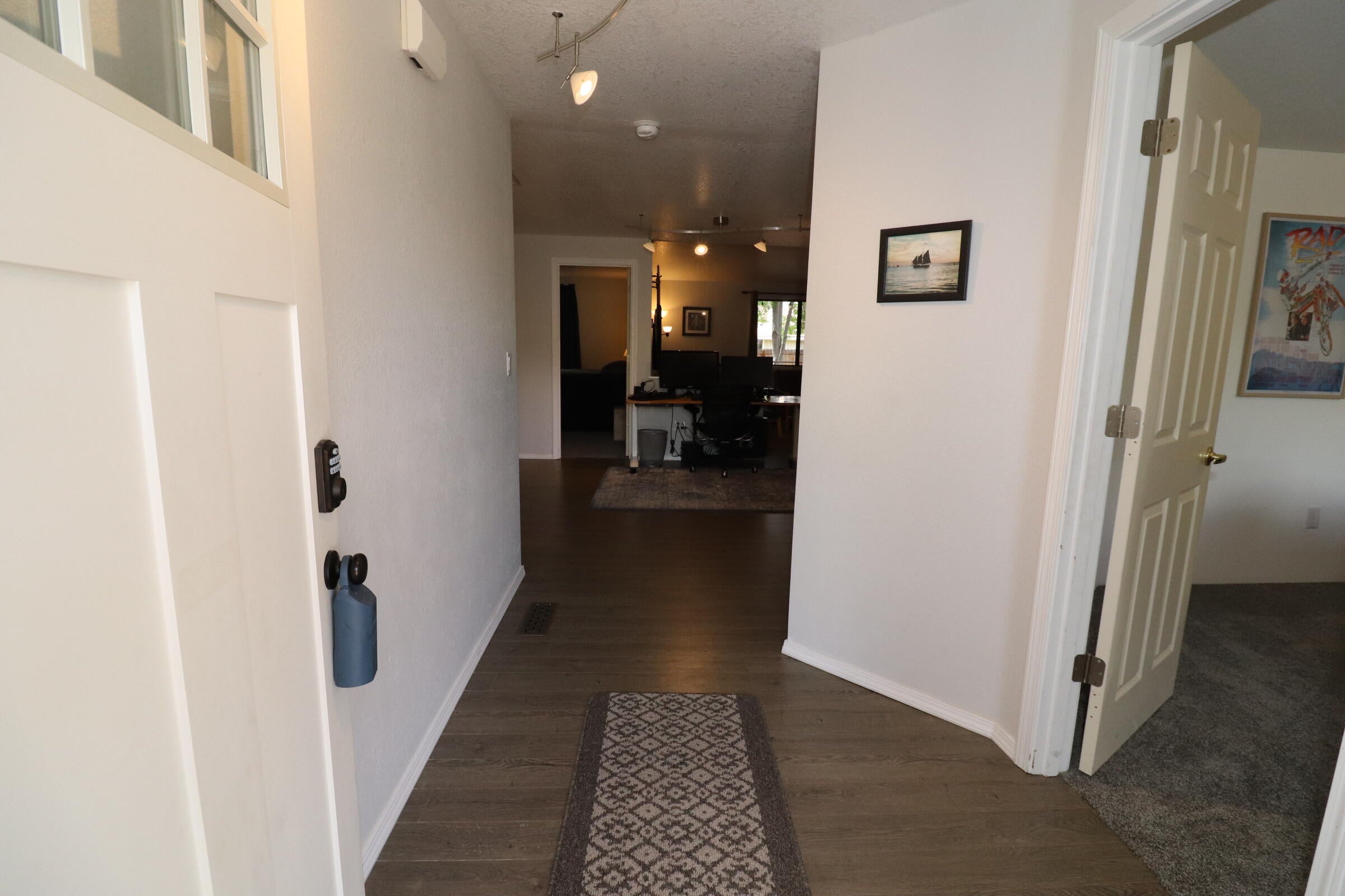 2923 Aldersgate Road Medford, OR 97504 - Photo 6 of 35 IMG_1631