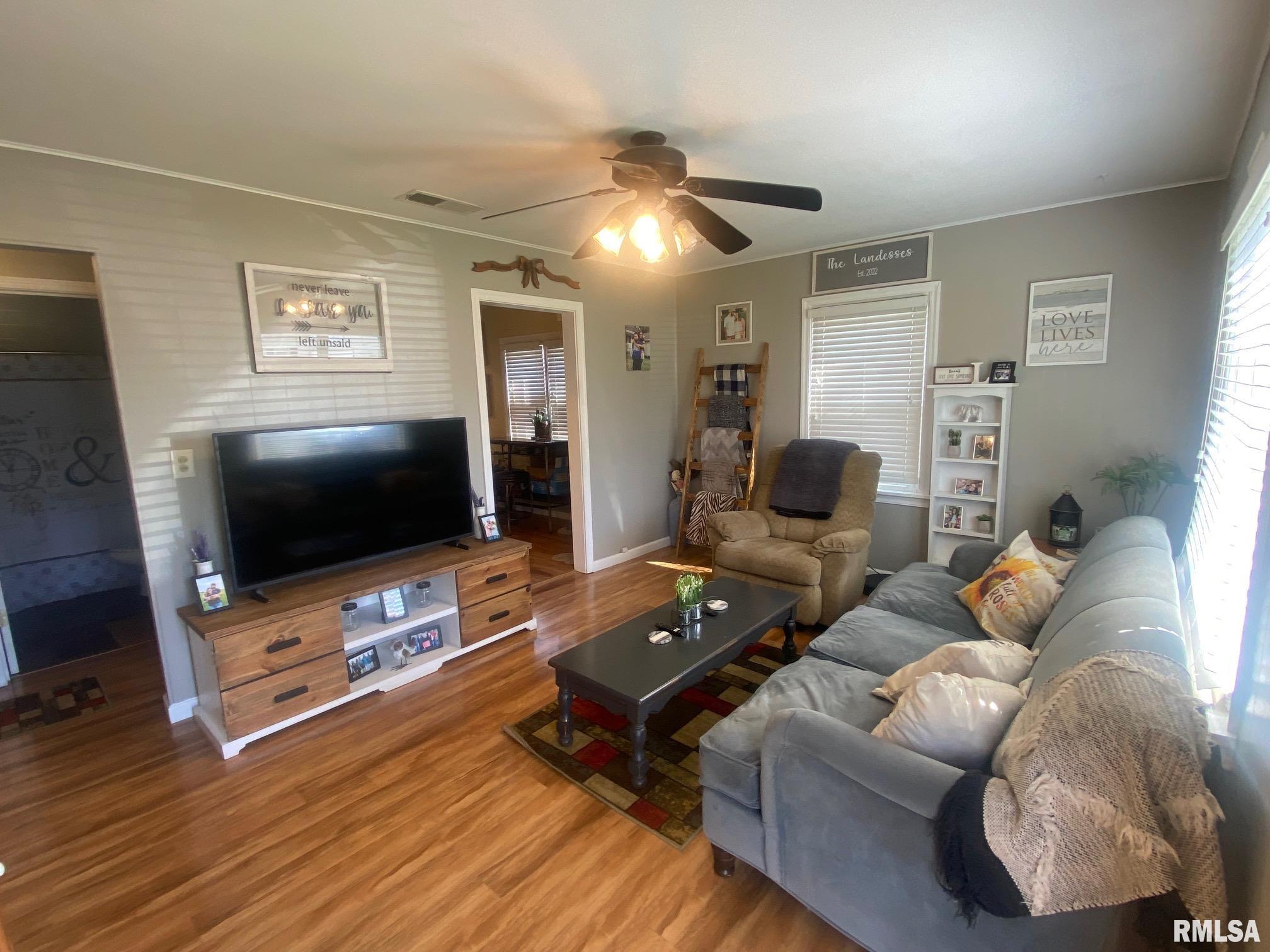 2269 East Converse Street Springfield, IL 62702 - Photo 5 of 6