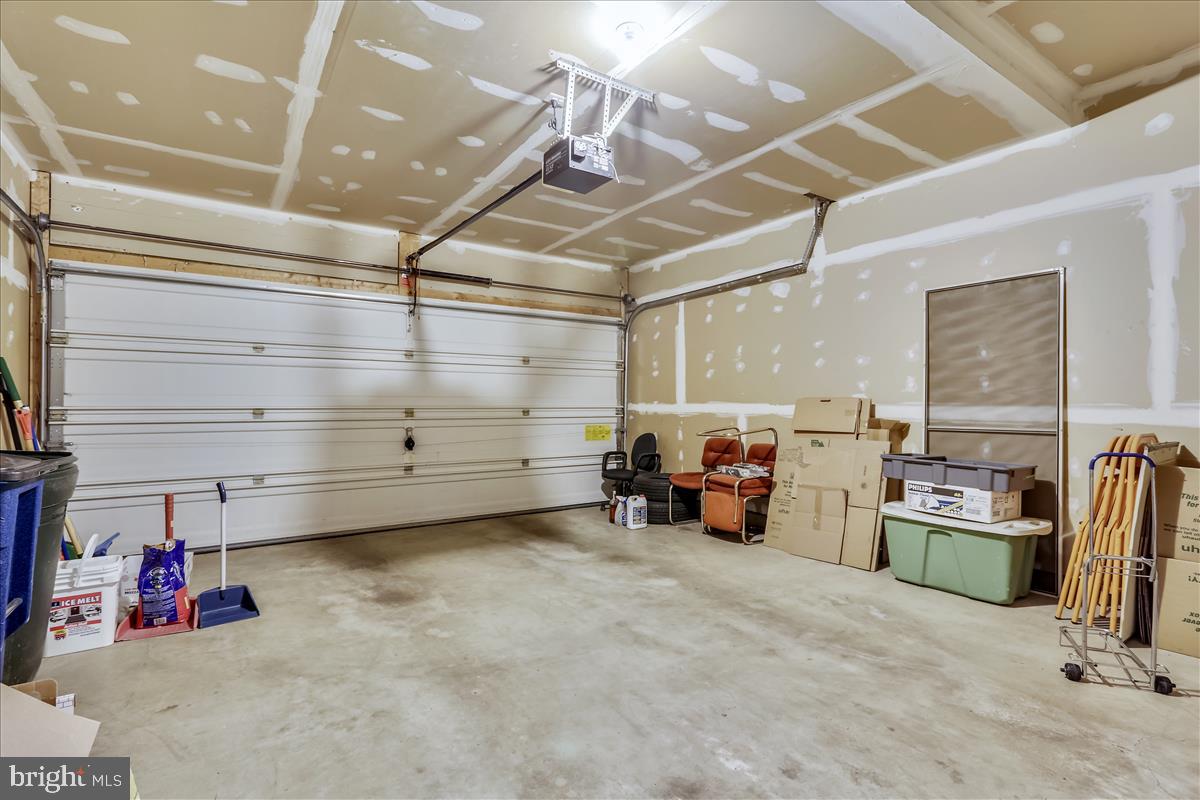 2908 St Helen Circle Silver Spring, MD 20906 - Photo 29 of 40 Two car garage