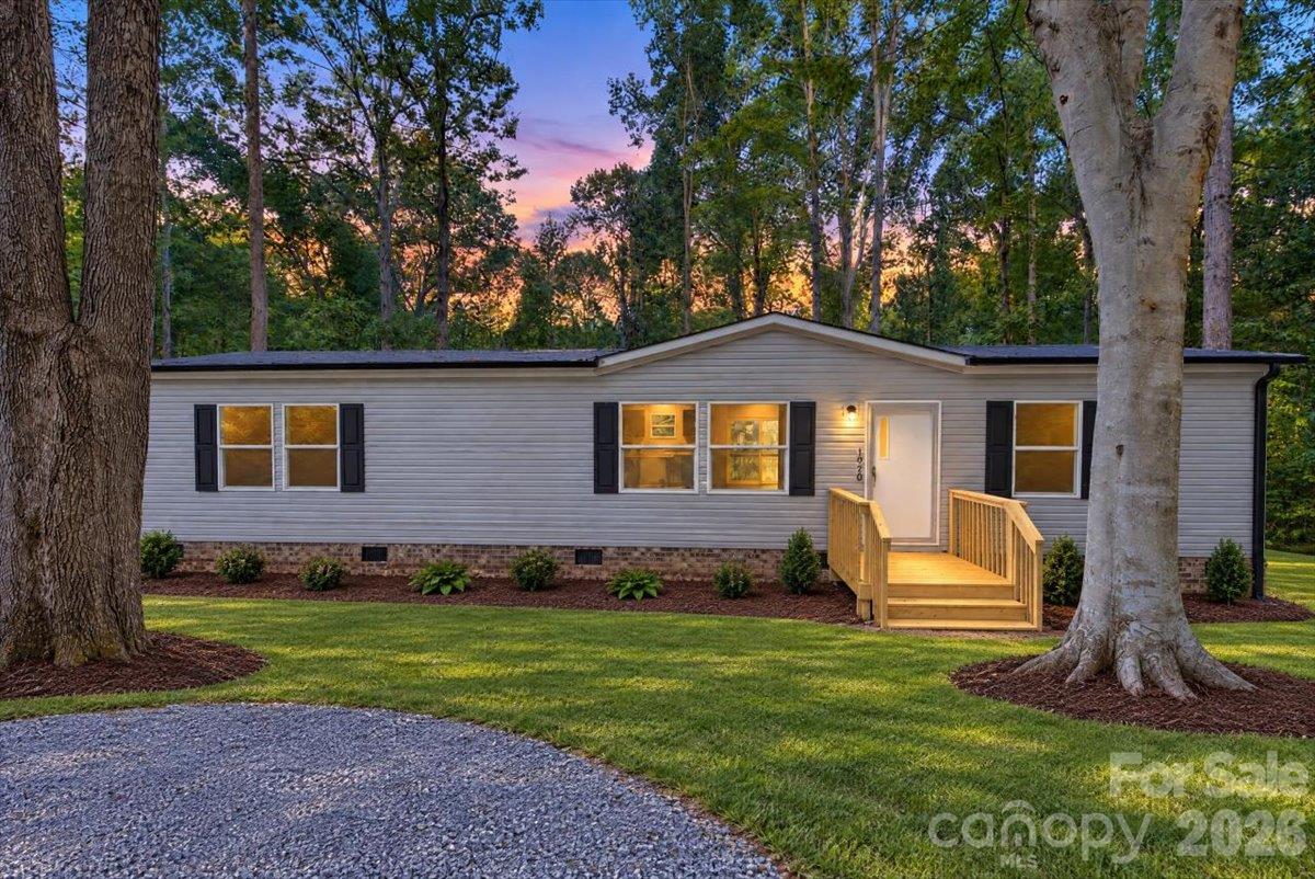 1020 Freedom Road Statesville, NC 28625 - Photo 1 of 27 Gallery Image 1