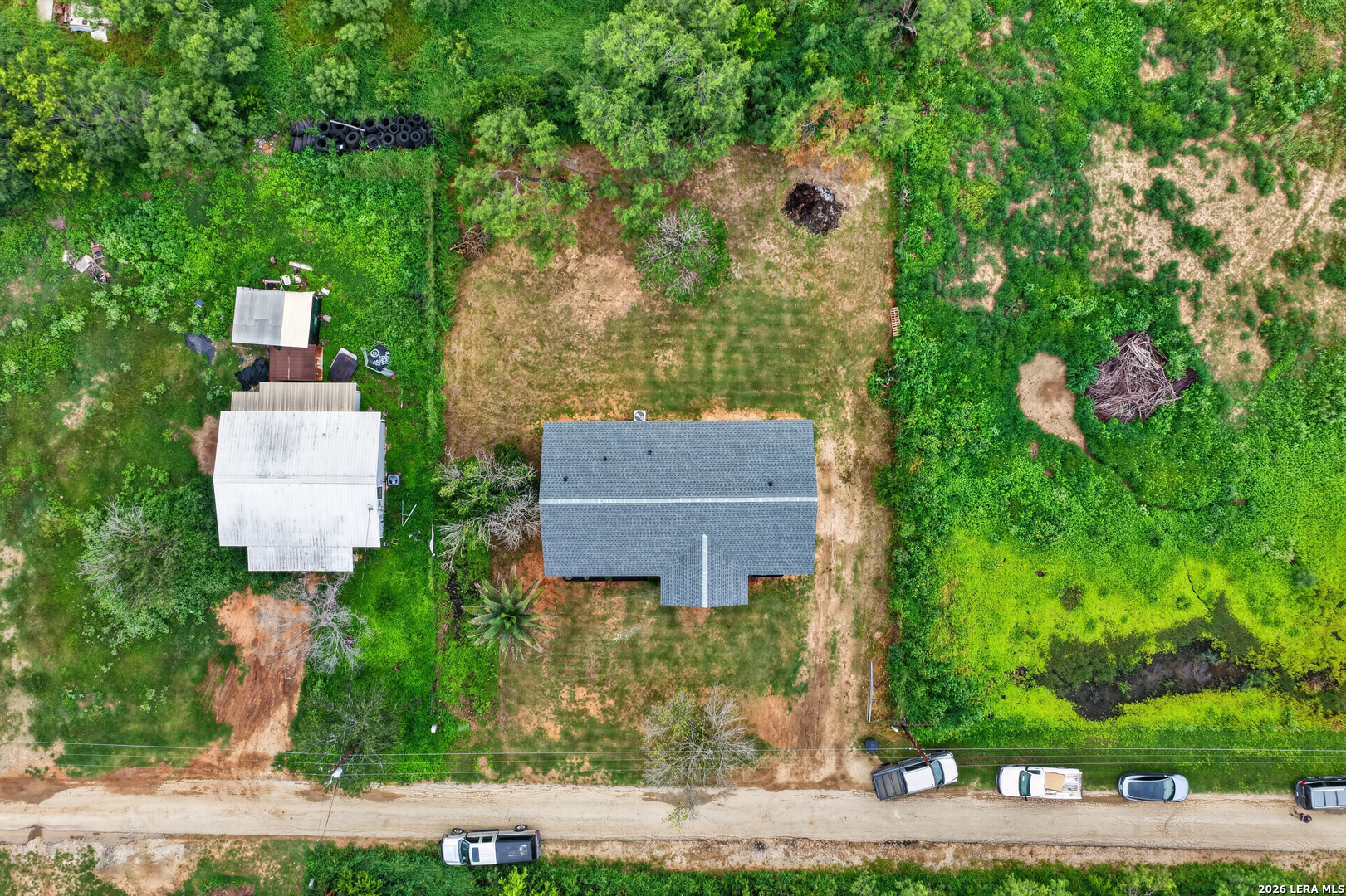 117 Cemetery Road Charlotte, TX 78011 - Photo 22 of 24