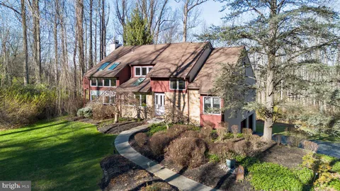 $1,090,000 | 635 Harts Ridge Road, Conshohocken, PA 19428