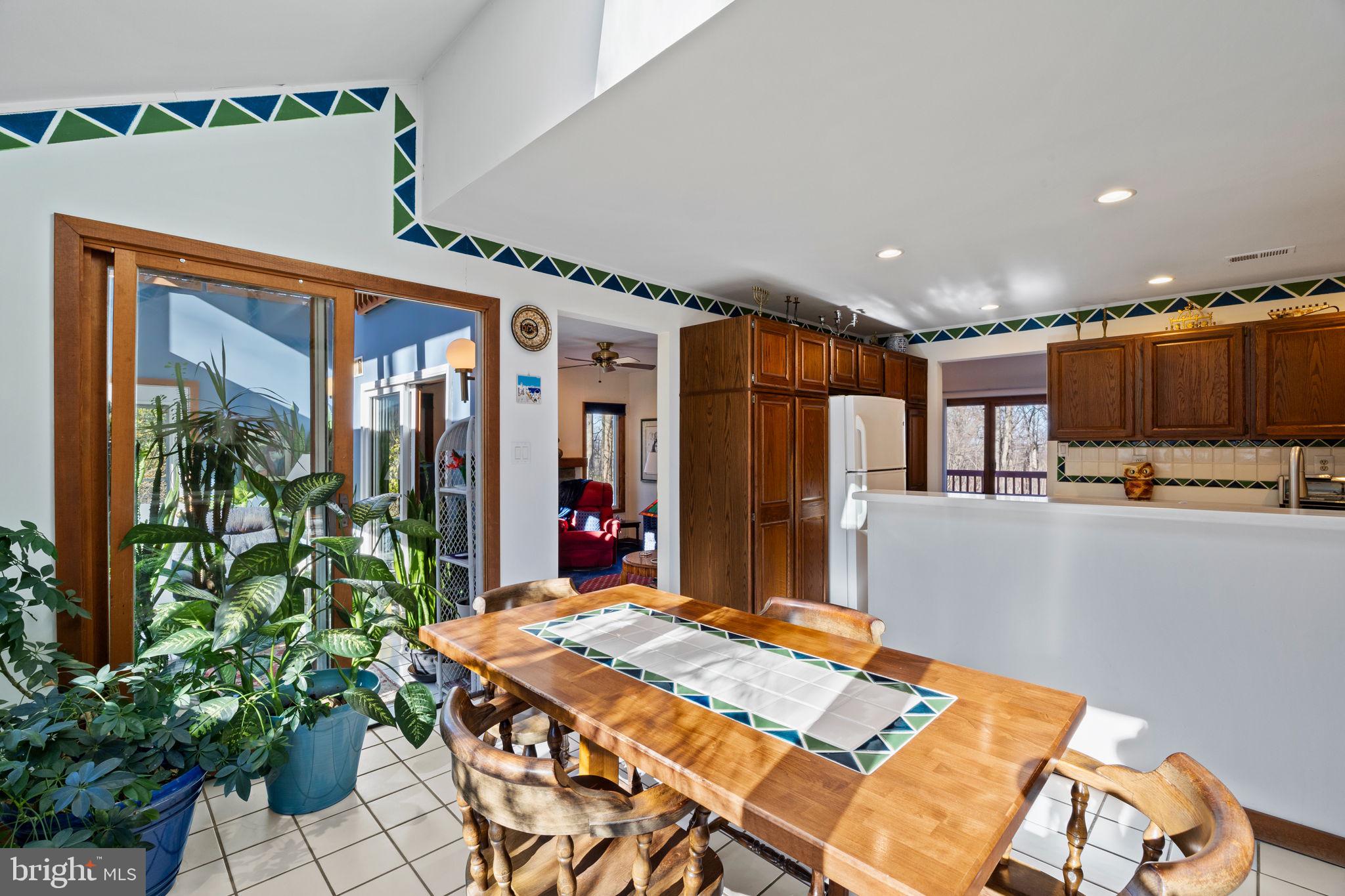 635 Harts Ridge Road Conshohocken, PA 19428 - Photo 7 of 55