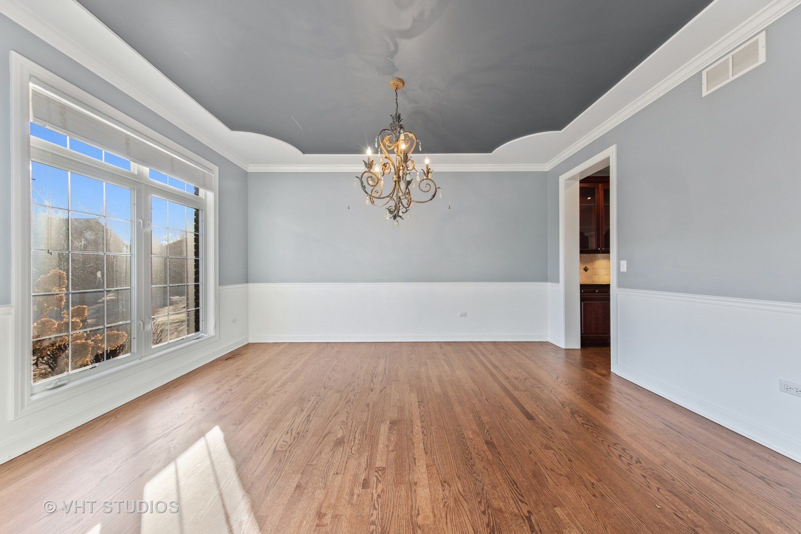 3651 Hector Lane Naperville, IL 60564 - Photo 12 of 32