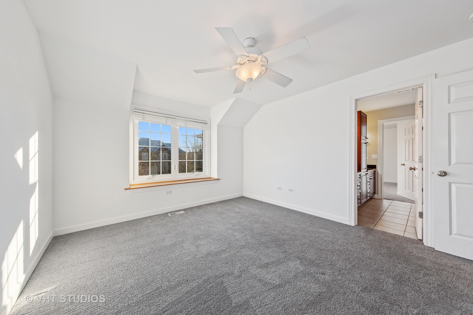 3651 Hector Lane Naperville, IL 60564 - Photo 20 of 32