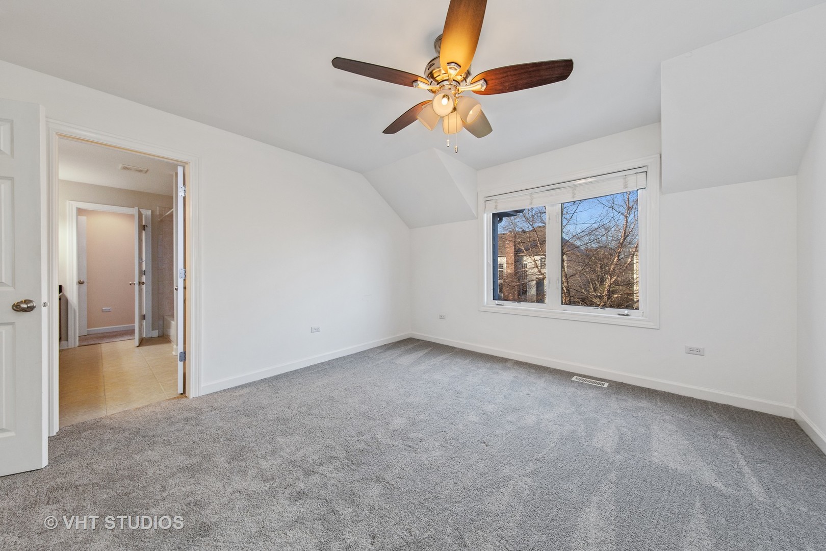 3651 Hector Lane Naperville, IL 60564 - Photo 21 of 32