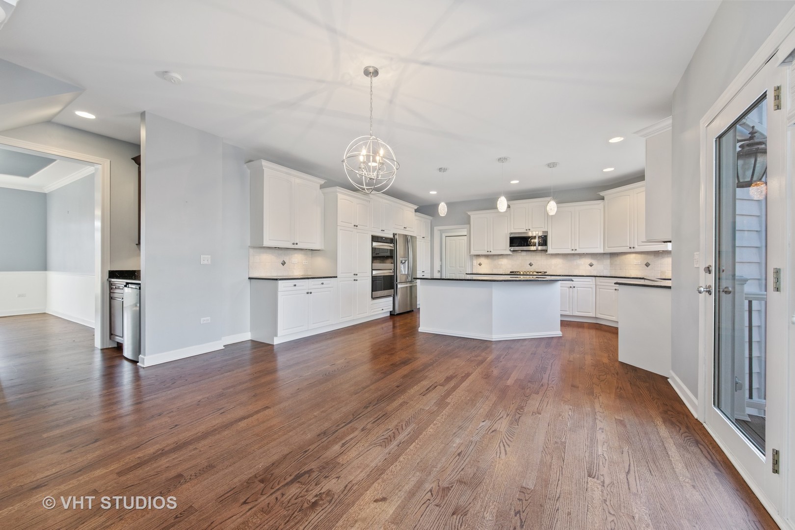 3651 Hector Lane Naperville, IL 60564 - Photo 5 of 32