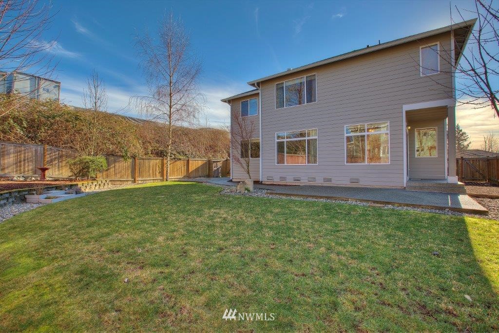 5806 Northeast 3rd Street Renton, WA 98059 - Photo 21 of 24
