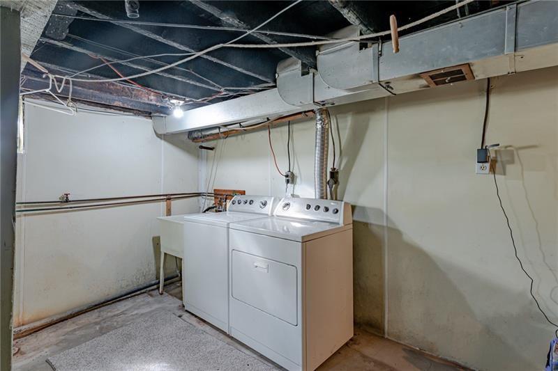 709 Spruce Street Irwin, PA 15642 - Photo 18 of 19