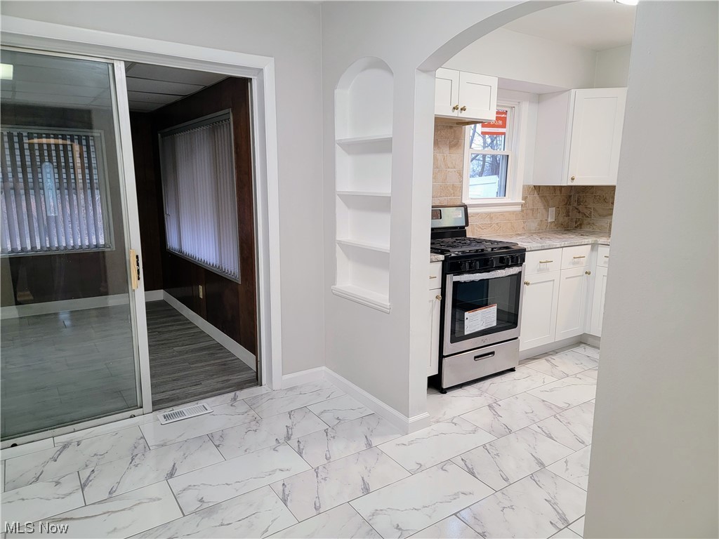 11915 Granger Road Cleveland, OH 44125 - Photo 5 of 34 Gallery Image 5