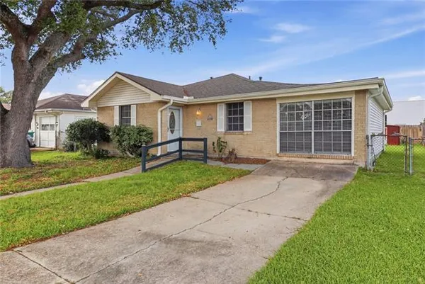 $209,900 | 2220 34th Street, Kenner, LA 70065