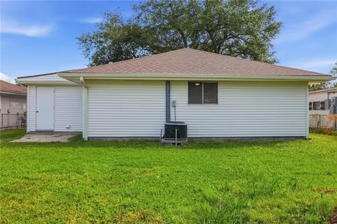 $209,900 | 2220 34th Street, Kenner, LA 70065