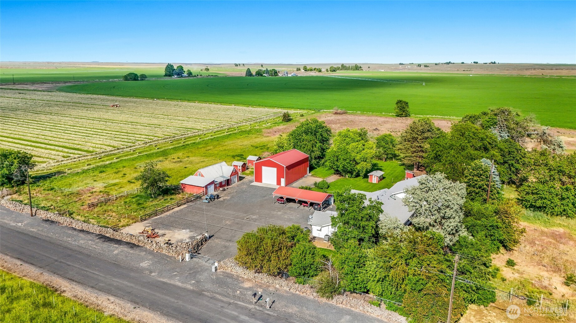 11801 Rd K Northeast Moses Lake, WA 98837 - Photo 3 of 40