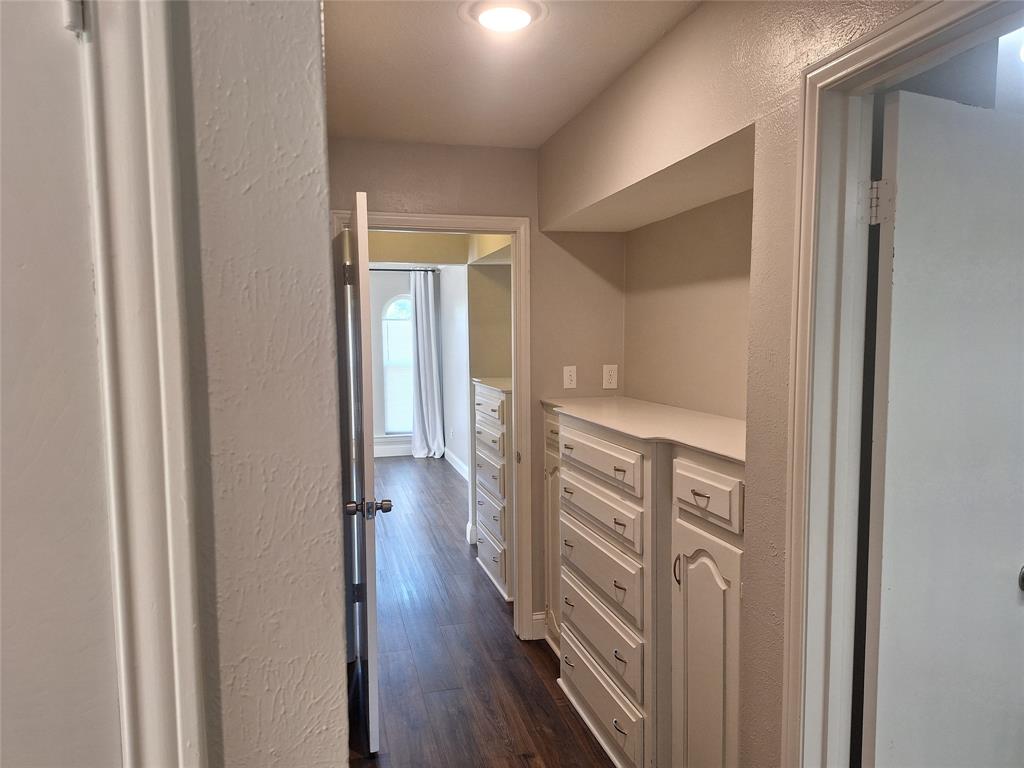 4240 Harvest Hill Road Dallas, TX 75244 - Photo 27 of 38 Gallery Image 27