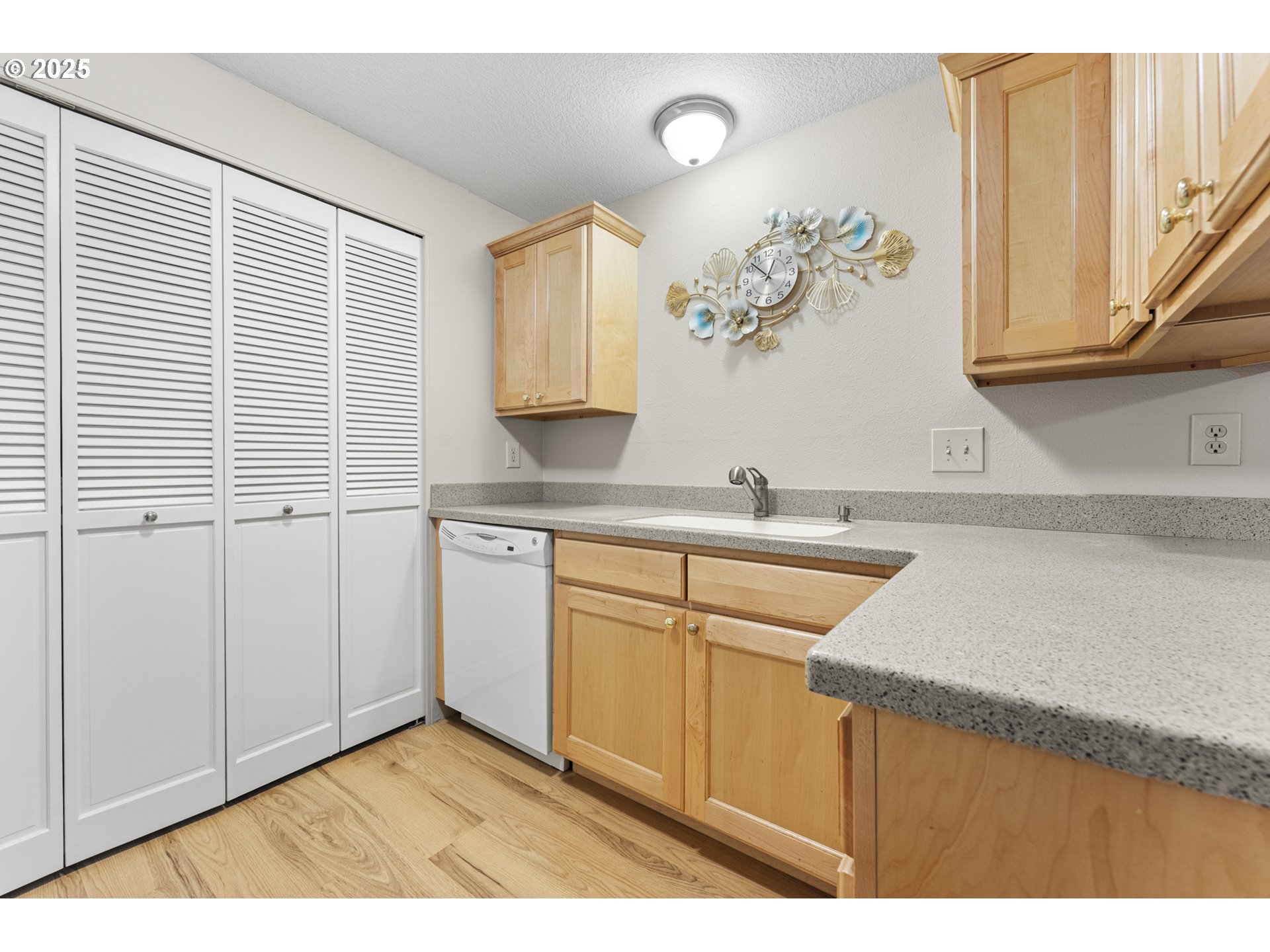 7112 Southwest Murray Boulevard Beaverton, OR 97008 - Photo 16 of 40 a kitchen with a sink cabinets and a window