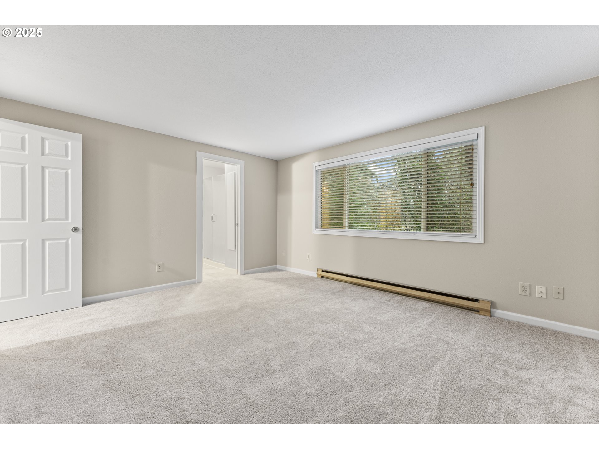 7112 Southwest Murray Boulevard Beaverton, OR 97008 - Photo 24 of 40 a view of an empty room with a window