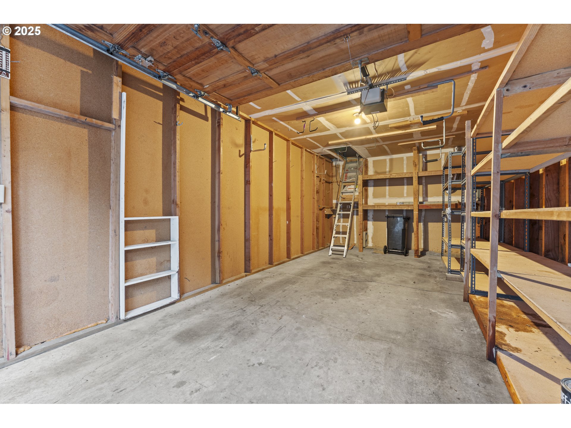 7112 Southwest Murray Boulevard Beaverton, OR 97008 - Photo 38 of 40 a view of an empty room with furniture and a window