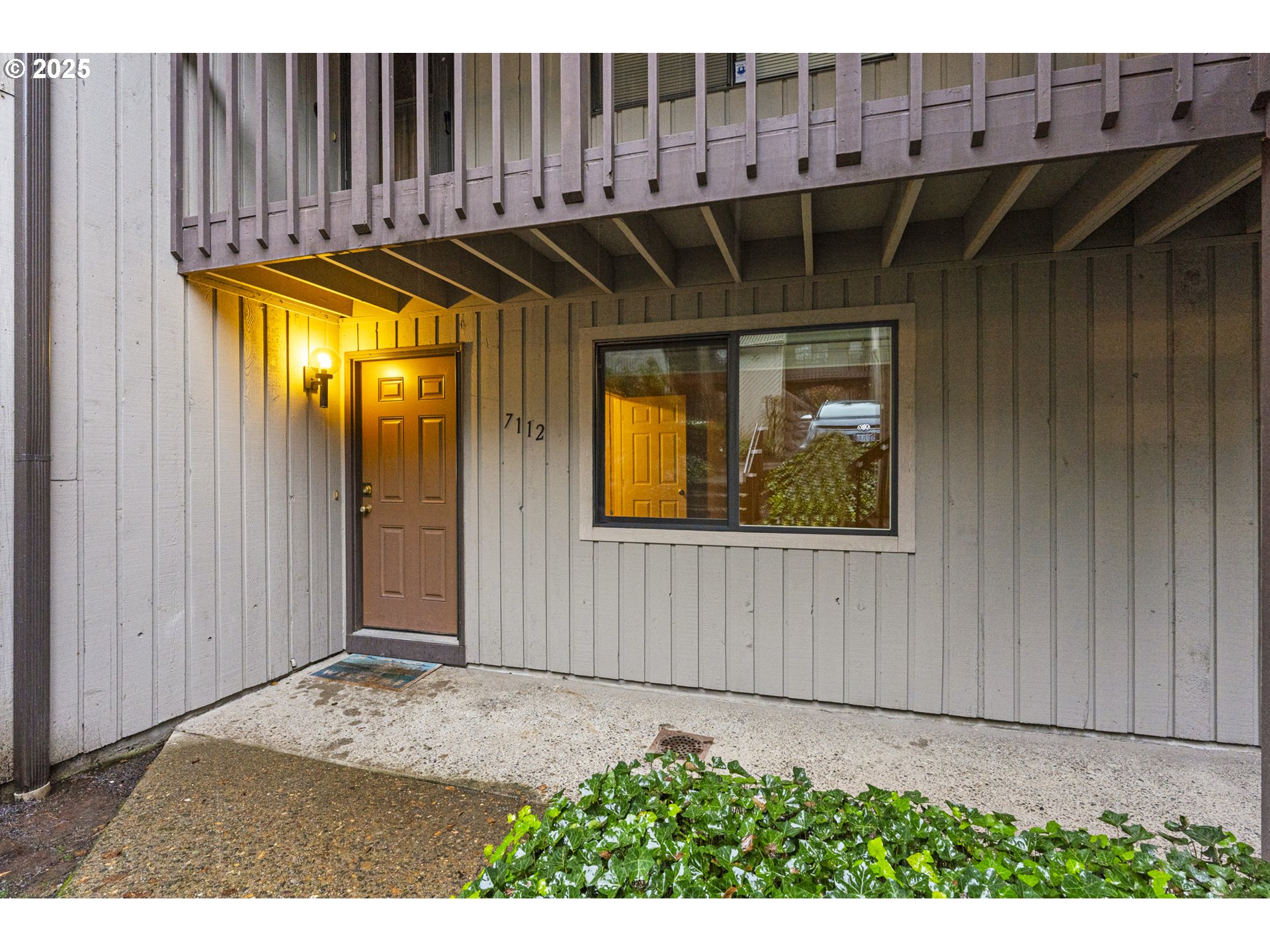 7112 Southwest Murray Boulevard Beaverton, OR 97008 - Photo 4 of 40 a view of outdoor space with wooden wall